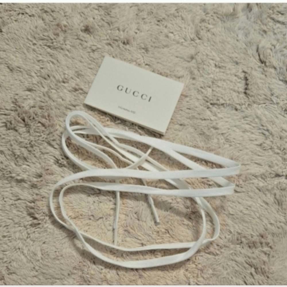 Gucci White Women's Accessory